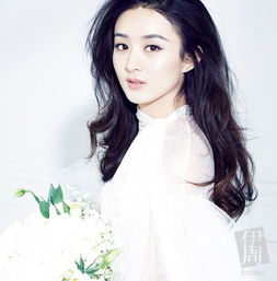  赵丽颖一会儿成熟小女人一会儿仙气美少女百变风格惹人爱