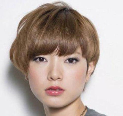  10款女生经典波波头短发发型