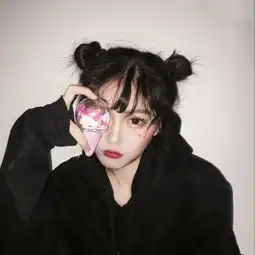  渣女必玩的五大社交软件装三个以上的绝对是渣女本渣