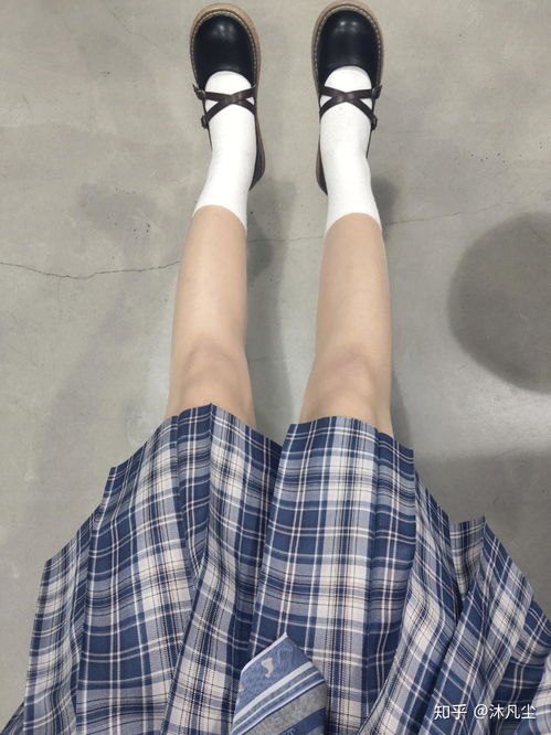  不论长相,什么身材或体型的女生穿jk制服好看能给出照片吗