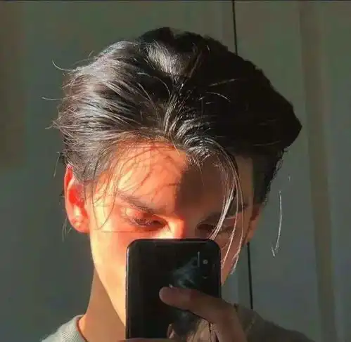  头像恭喜在座的各位又老了一岁嗷