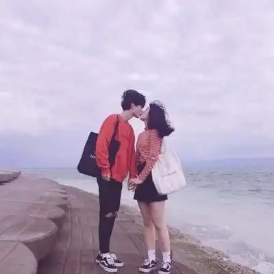  男人爱一个女人的最高境界,一脱离不了这3种表现