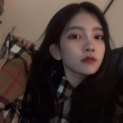 温柔ins风那些值得用很久的女生头像