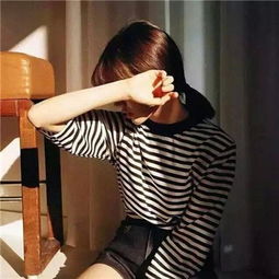  又帅又酷的女生超拽霸气头像2018最新铁打的姑娘不锈钢的心