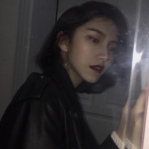  快手黑暗丧风格女头像特别丧的头像女真人快手头像