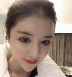  19岁女孩想整容结果却意外撞脸baby