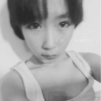  情侣头像一男一女,黑白的不带字