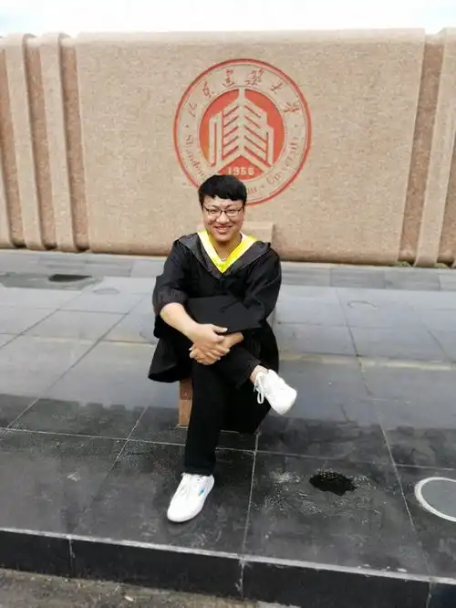  男26岁云南陆良县本科工程人员速配网会员