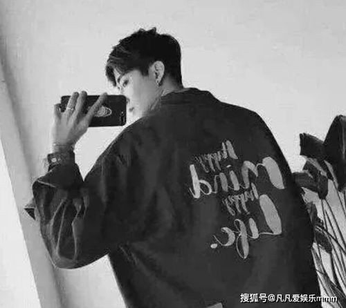  男生总回你这4字消息傻姑娘别误会,他心中都是你的位置