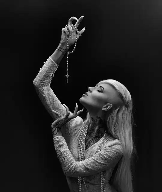 现代黑白时尚摄影大师petercoulson