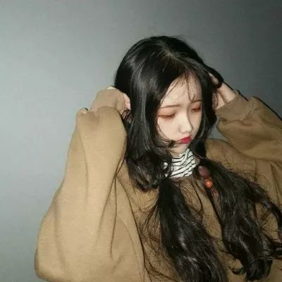  女生头像头像女伤感