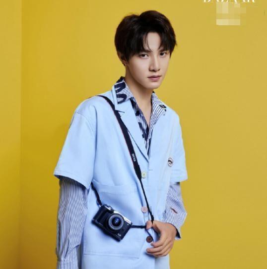  黄圣池95后运动型男,曾参演旋风少女浪花一朵朵等