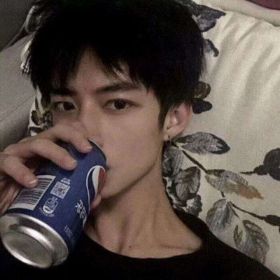  男生头像帅气十足精选