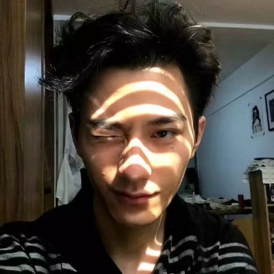  酷酷的男生头像有点拽2020最新男生个性头像