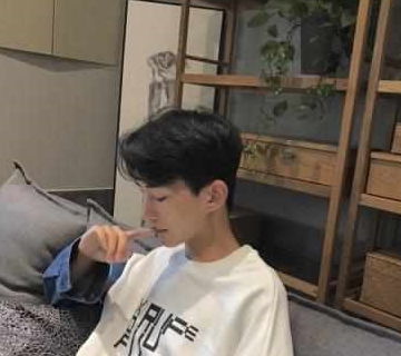  和学霸谈恋爱是是什么感觉捂着嘴看完,生怕自己发出一声狗叫
