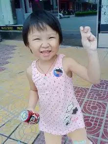 求几张拿着旺仔牛奶的头像,越多越好