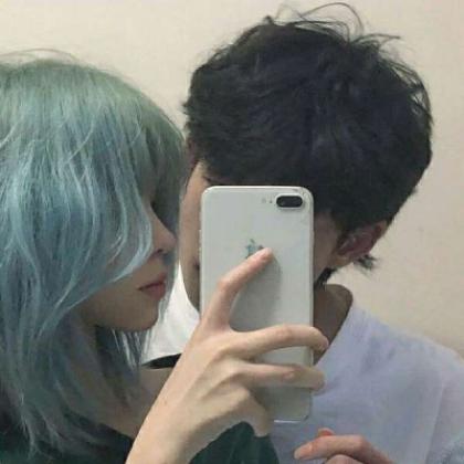  qq情侣一男一女头像,不要拿我跟任何人比