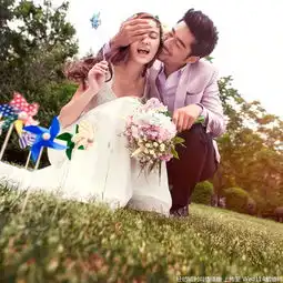  时尚情缘婚纱摄影作品