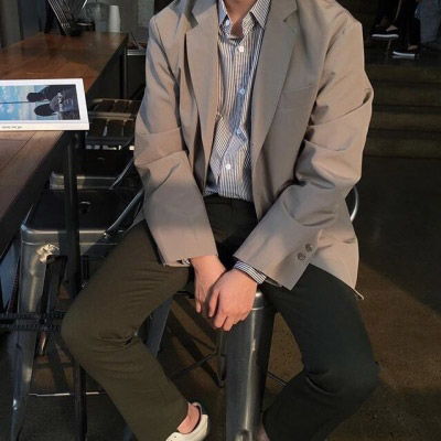  qq头像男生下半身无头学生系半身控网图