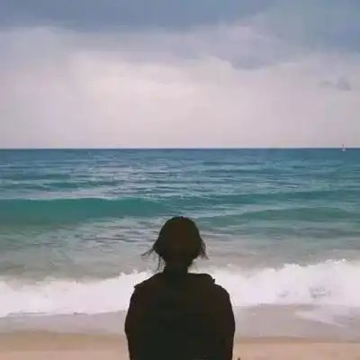 情侣头像背影一男一女背影