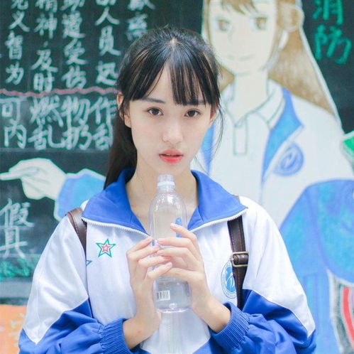 学生头像女生走红