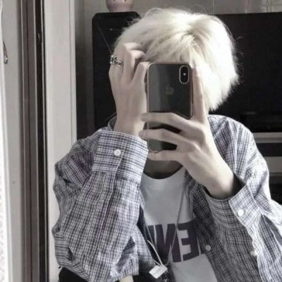  067男生头像,每天起床都被自己帅醒,整的我怪不好意思