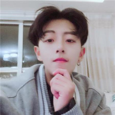 qq头像男生唯美头像