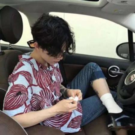  时尚男生头像高清图片,个性帅气又独特的男生