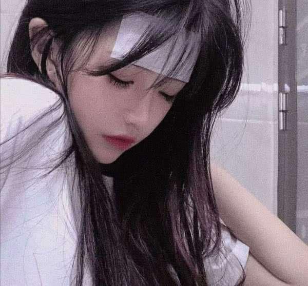 全网超火女生头像唯美治愈留有星河