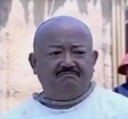 情侣头像图片一人一张沙