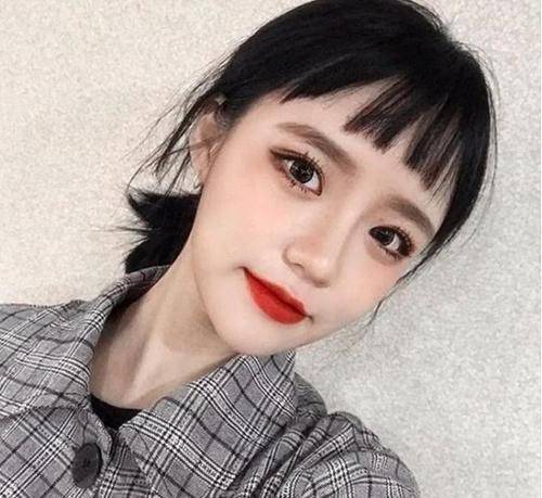 可爱头像女生刘海
