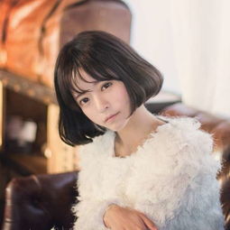  韩国颜值逆天女孩yurisa最新美照短发学生妹造型惊艳
