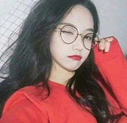  近视眼熬夜玩手机戒不掉眼科医生不想让度数加深,就这样做