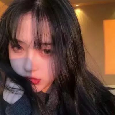  女生头像好看唯美的女生头像