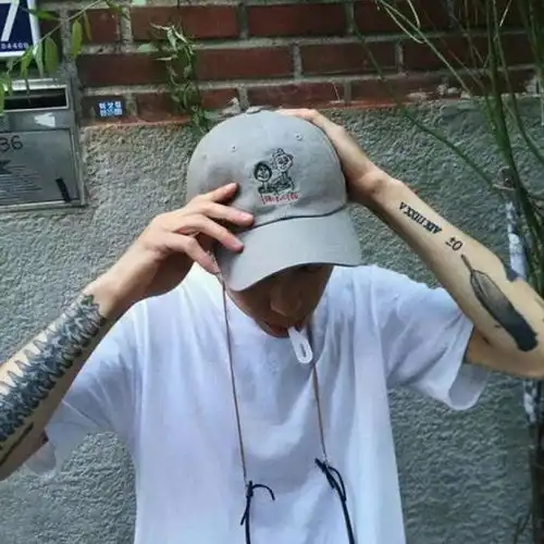  社会霸气头像对不起,长不出你想要的样子