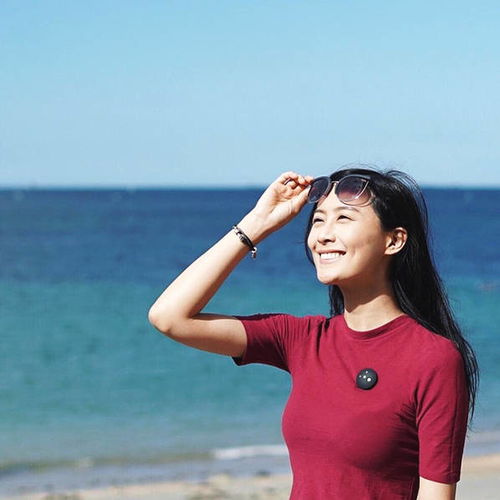  压力大到面瘫7年豪门梦碎,如今的她竟变成这样