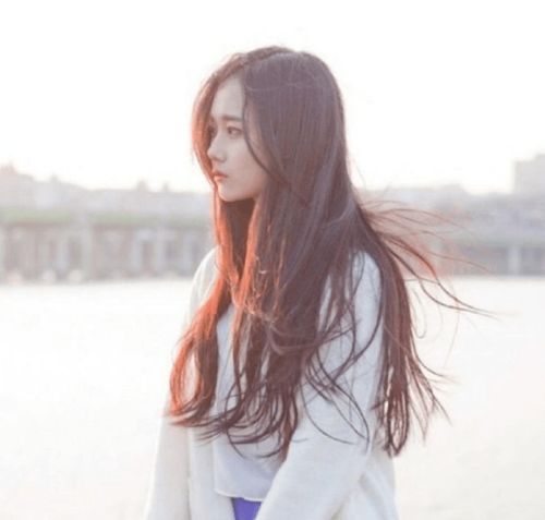 好看的女生头像侧脸杀