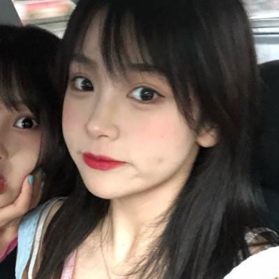  最近很火的社会头像女霸气抖音不一定聪明但也不傻