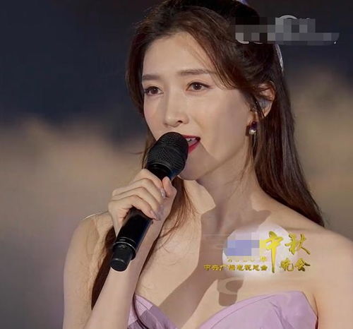  央视中秋晚会女星造型大比拼萨顶顶仙气飘飘,关晓彤秀出小性感