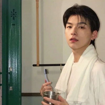  2021帅气男头像冷酷真人是不是特别想用这呀
