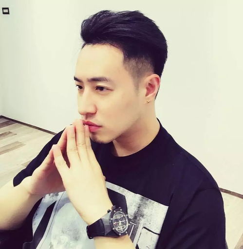 该剪发了初秋了有什么好看的男生发型