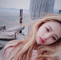  女生头像脸部,要同一个人的