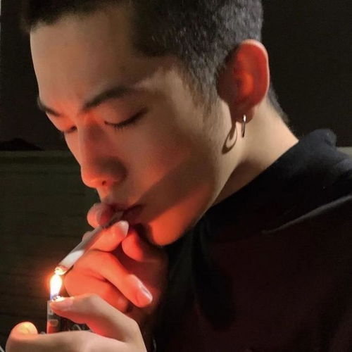  心理学男人戒烟是很难的,如果他能戒掉烟瘾,说明他对自己真狠