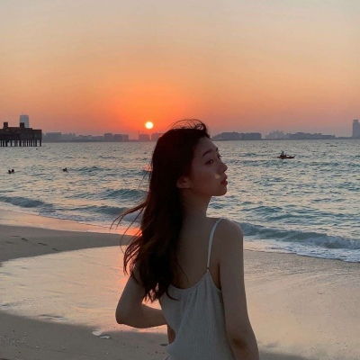  唯美女生背影头像