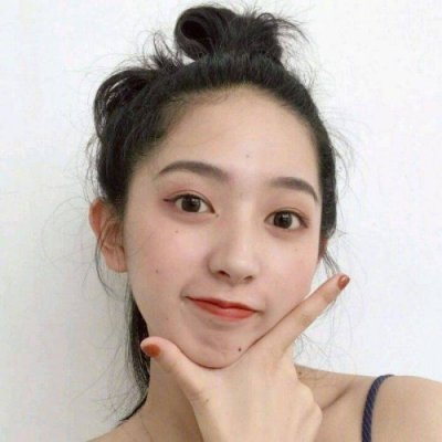  半丸子头女生头像侧面丸子头可爱头像大全
