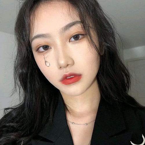  初吻还在的女生,多半会有这3个举动,全中的捡到宝了