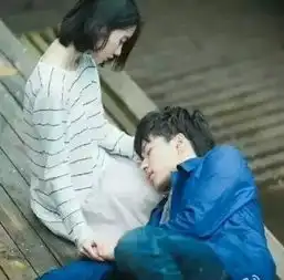  急需qq情侣头像