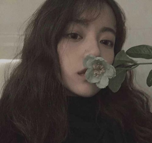  激励自己坚持梦想,不断前进的句子