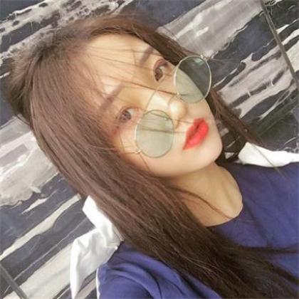 微信头像女生气质淡雅我