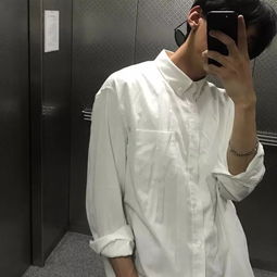  男生哪些行为,暴露了他是夜场老司机